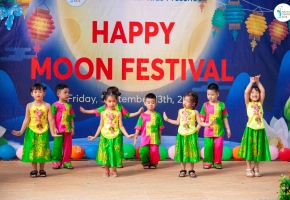 Lễ trung thu tưng bừng tại Hanoi Center Kids